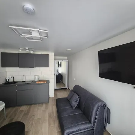 Meguvos 9 - Modernus Studijo Apartamentai * Palanga